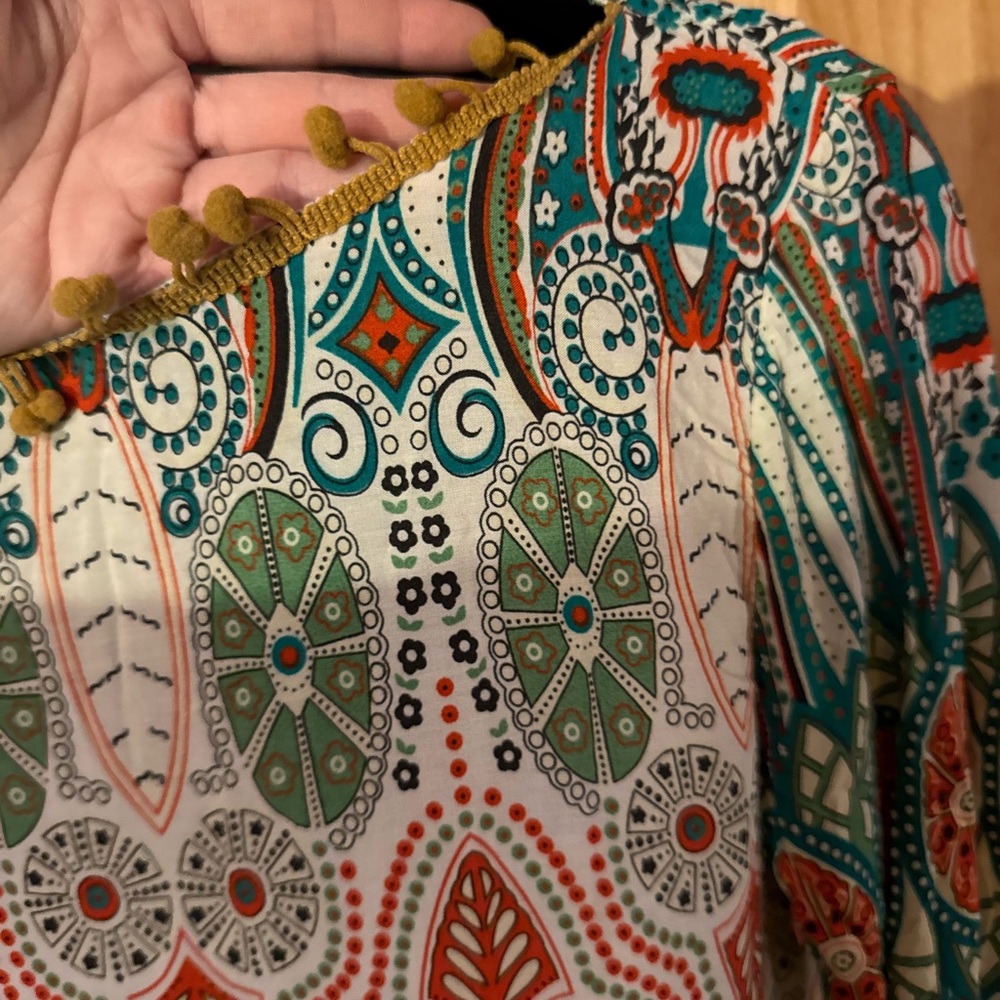Bohemian V-Neck Patterned Tunic - Picture 5 of 6